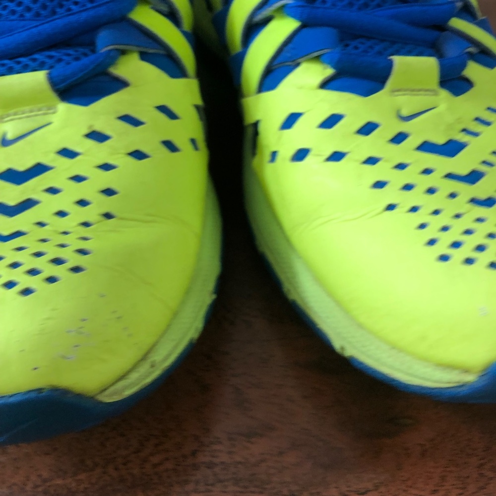 Nike Mens' 9 tennis shoes - Picture 12 of 14